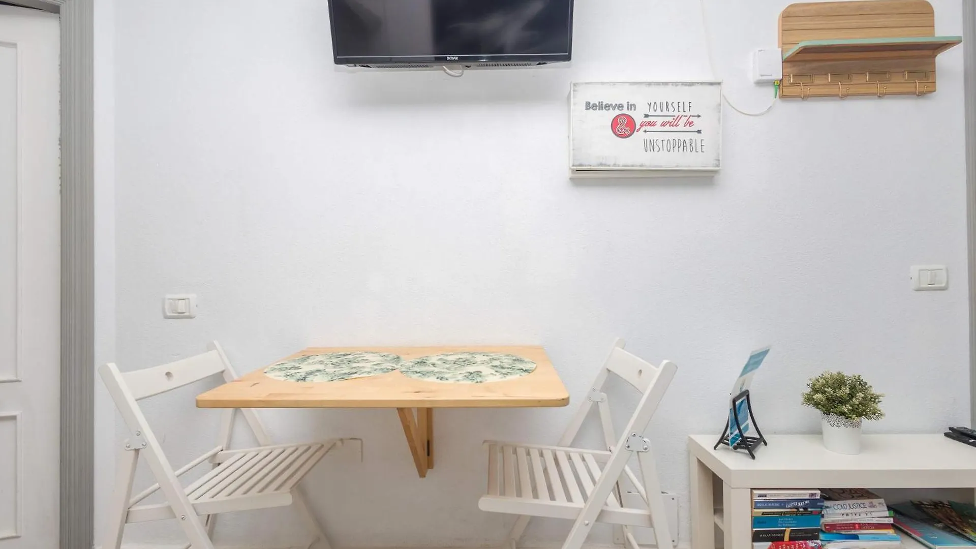 Lightbooking Varadero La Restinga Spain